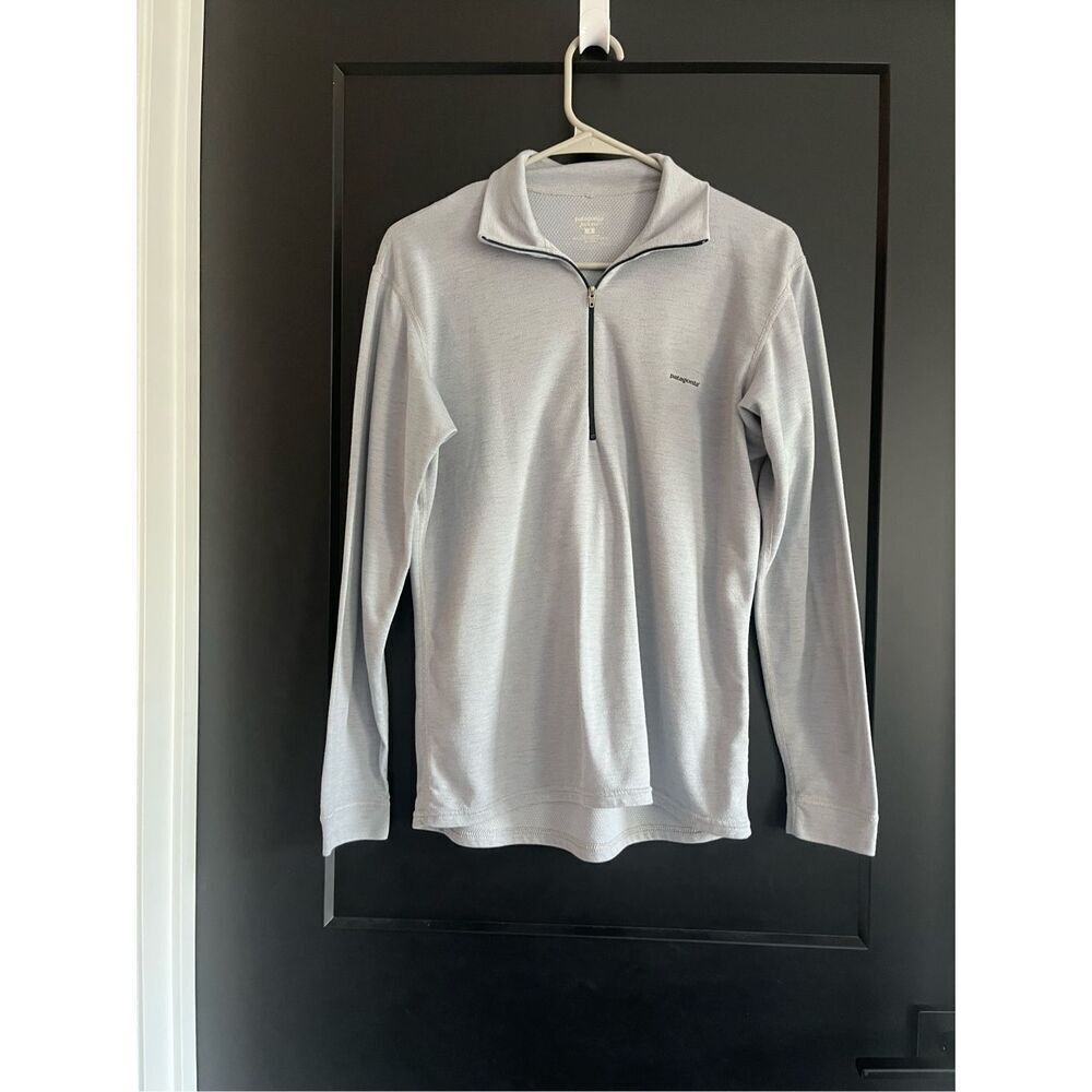 Patagonia Capilene Men’s Small Gray 1/2 Zip Up Base Layer Pullover